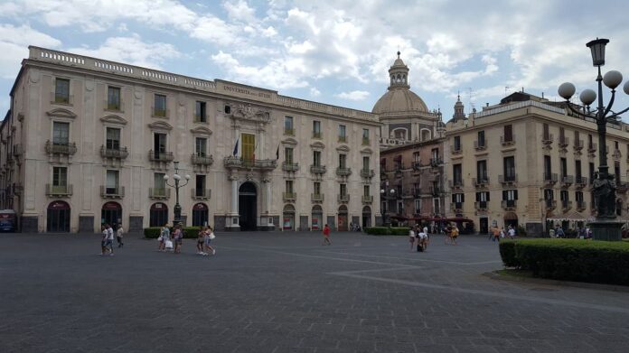 Piazza Università, Catania