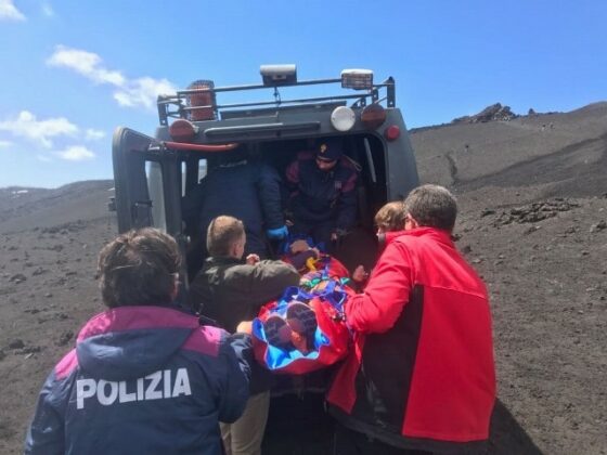 salvataggio polizia Etna 14-04-17