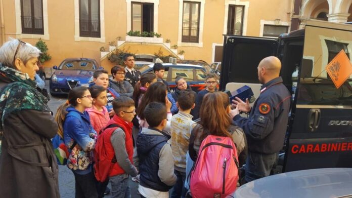 scuola Dusmet - Doria dai carabinieri di Catania