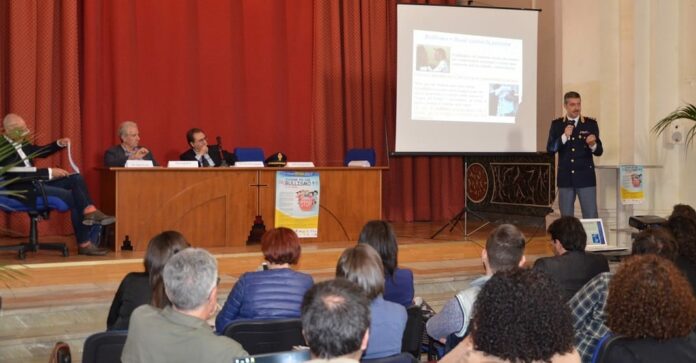 polizia a scuola Ragusa