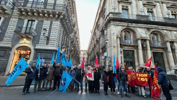 APERTURA-HASHTAG-SICILIA-NEWS-NOTIZIE-GIORNALE-ONLINE-OGGI-NOTIZIA-DEL-GIORNO-REDAZIONE - PREFETTURA - CGIL - SCIOPERO - MANIFESTAZIONE - MORTI SUL LAVORO - Incidenti sul lavoro