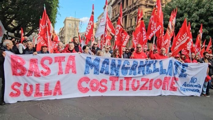 APERTURA-HASHTAG-SICILIA-NEWS-NOTIZIE-GIORNALE-ONLINE-OGGI-NOTIZIA-DEL-GIORNO-REDAZIONE - AUTONOMIA DIFFERENZIATA - COSTITUZIONE